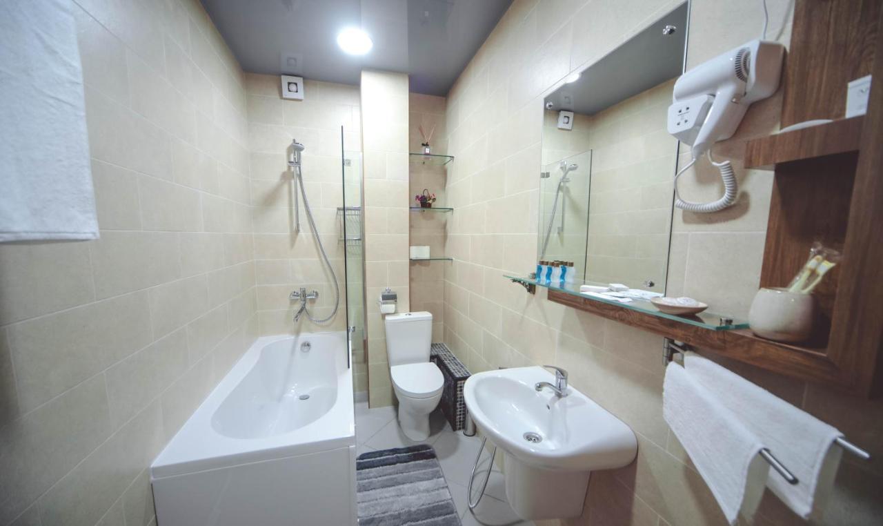 Under The Mountain Apartment Tbilisi Exterior photo